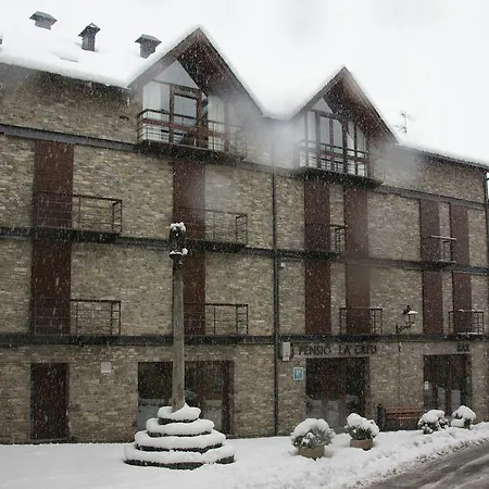 Pensio La Creu Guest house